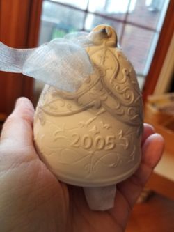 Lladro Christmas Bell, 2005