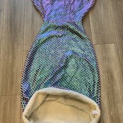 Iridescent Mermaid Blanket