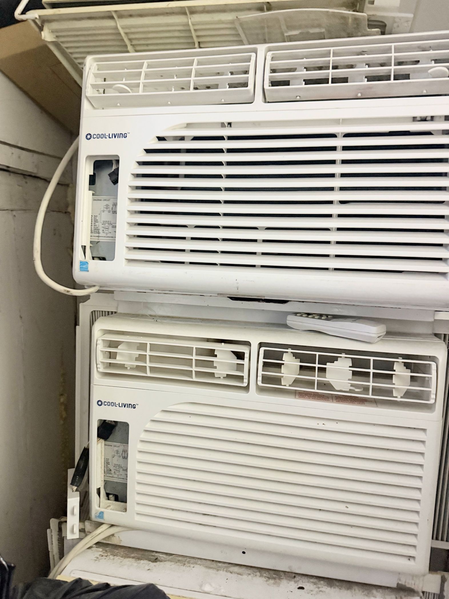 2 Ac 6000 BTU Window Units,