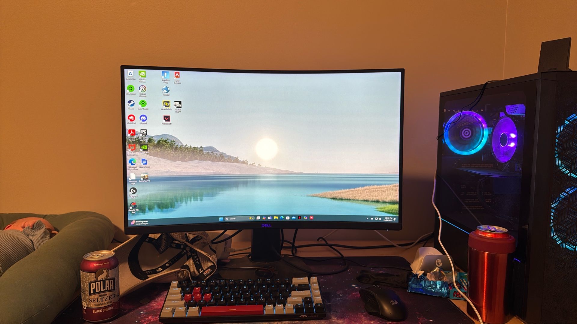 Dell S2721HGF 27″ Curved Gaming Monitor