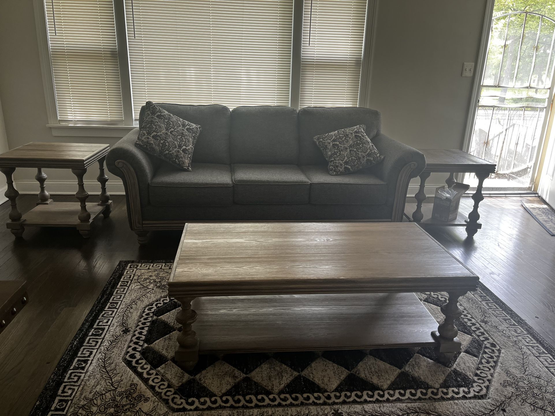 Sofa Set