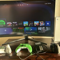 Xbox Series X Plus monitor and Extras $600 OBO 