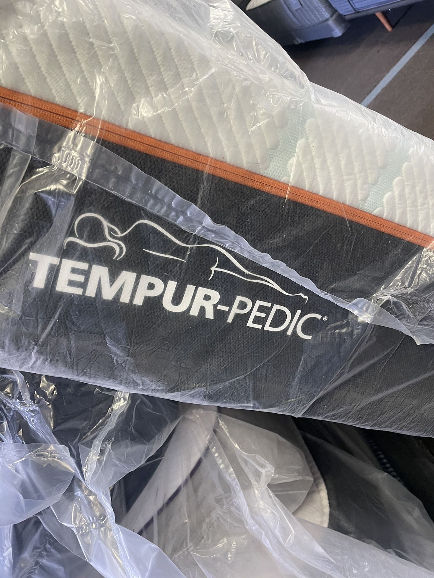 Tempurpedic Pro Adapt Firm Queen Mattress
