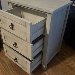 Bed Nightstand Grey 3 drawers 