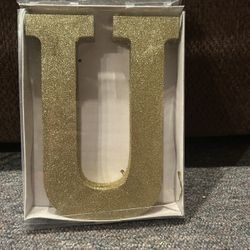 Letter U