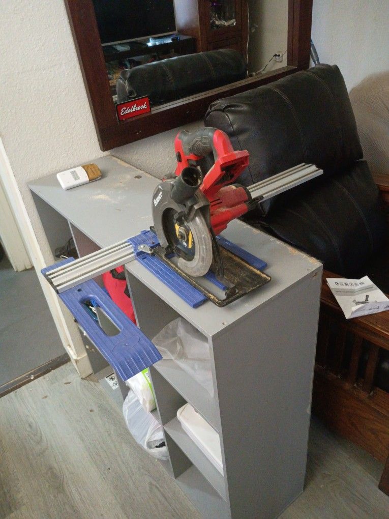 Circular Saw Adjustable Guide Rail