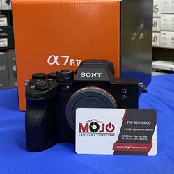 Sony A7 R V  Shutter Count 375