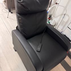 Massage recliner chair