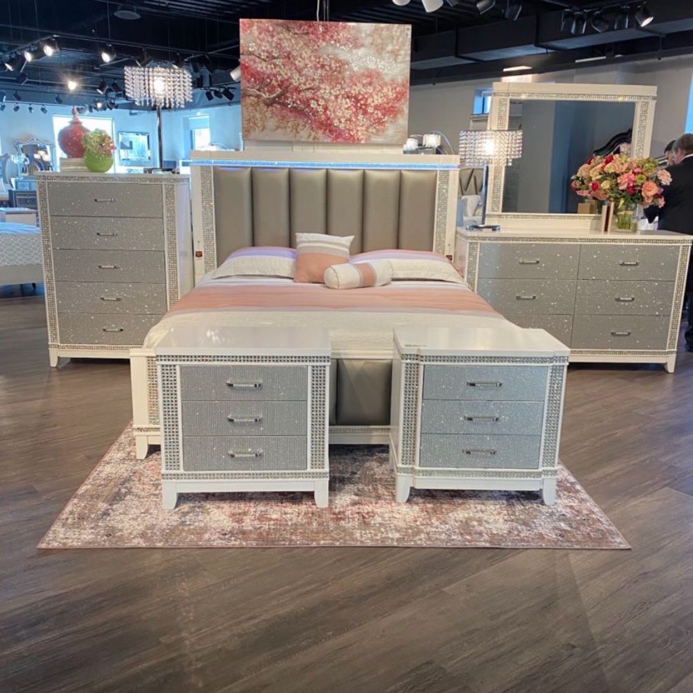 New Queen Size 5pc Bedroom Set Without Mattress And Free Delivery 