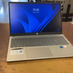 HP I5 12GB Ram And 256GB SSD With Windows 11