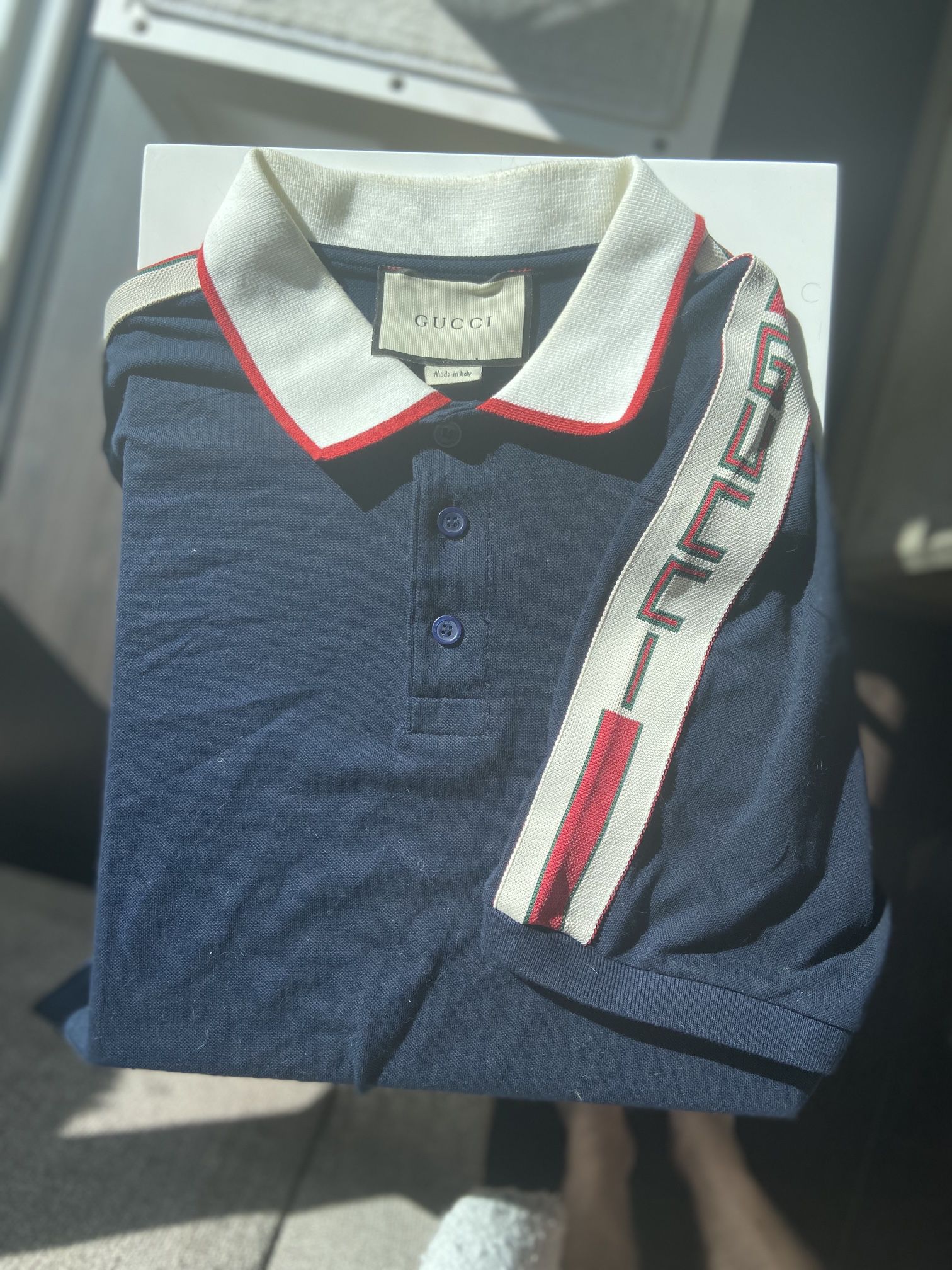 Gucci polo with Tag and receipt