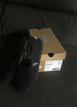 Youth TOMS sz.13