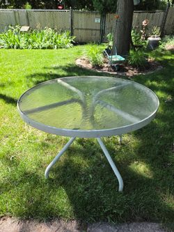 Outdoor Patio Table