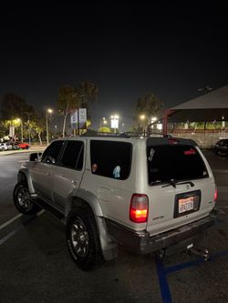 1998 Toyota 4Runner limited