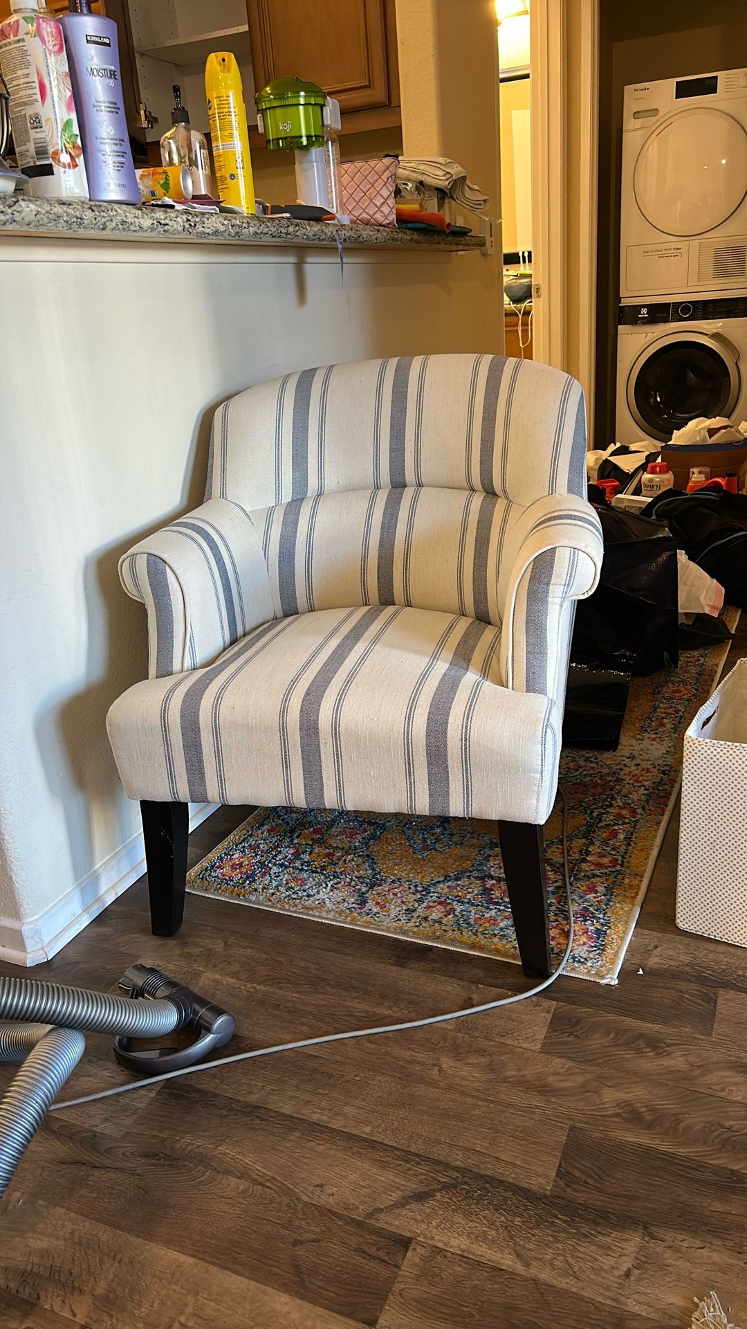 Free Chair