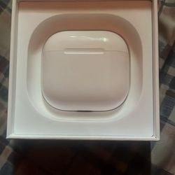 AirPod 4’s 