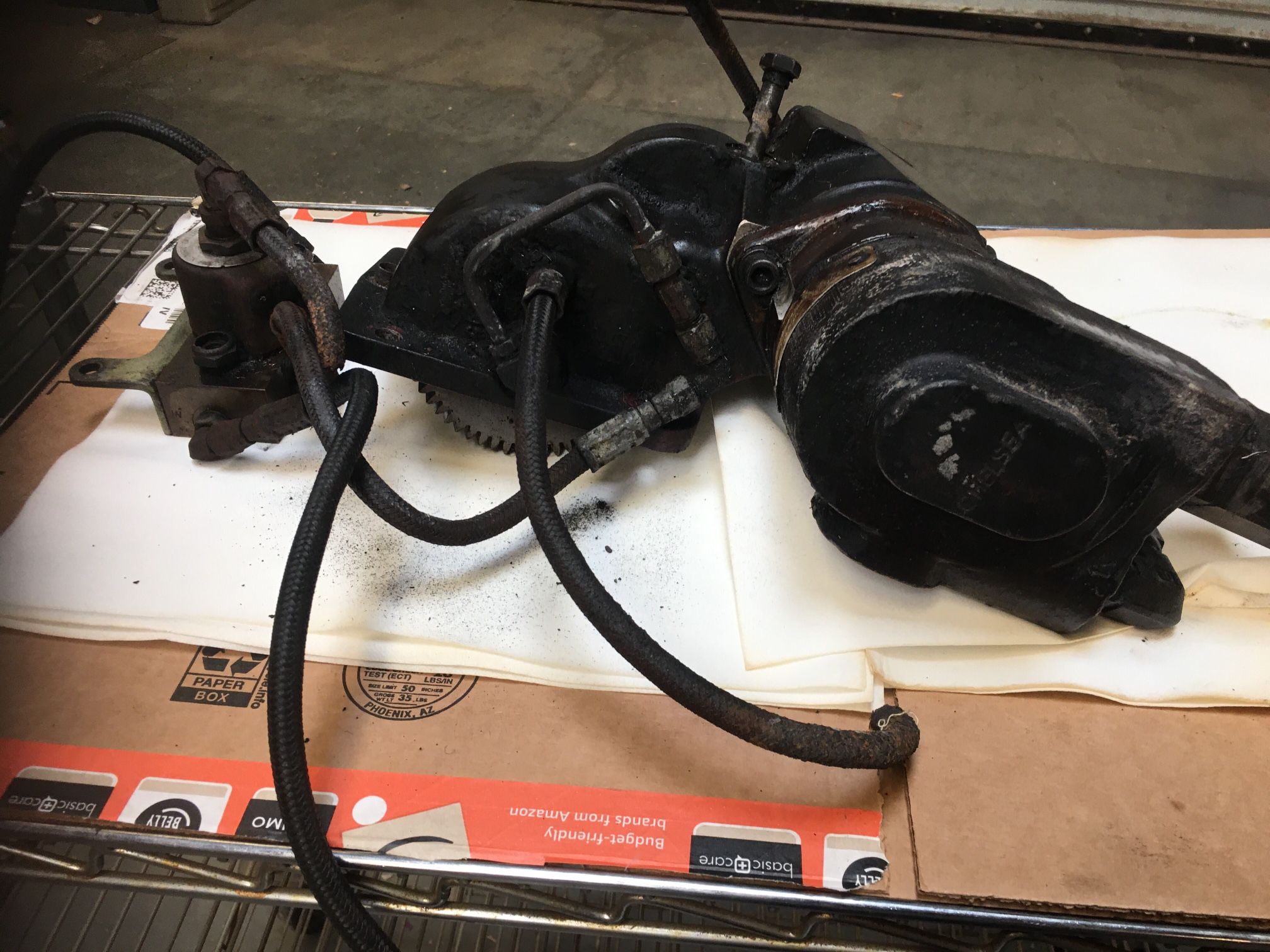 Chelsea Dana PTO Model 244FHHDPB4XE 4R100 Automatic Diesel 7.3 for