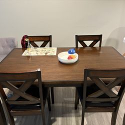 Kitchen Table And Chairs