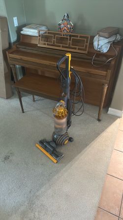 Dyson Vacuum