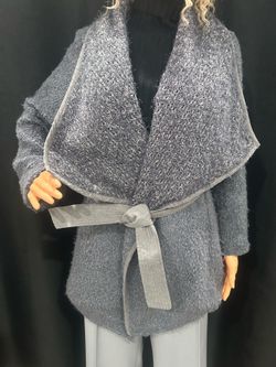Women light weight cost grey