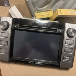 Tundra 2014-2021 Radio OEM NON JBL