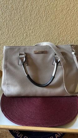 Nine West beige ladies purse