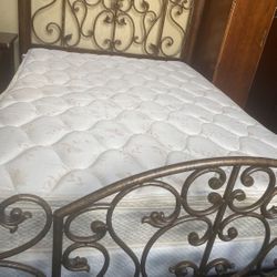 queen bedroom set solid wood  