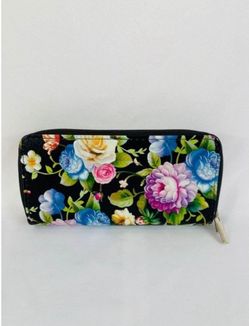 Brand New Black Floral Print Wallet With Removable Wrist Strap