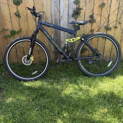 29’ Genesis Incline Mountain Bike 