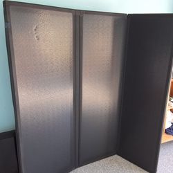 Rugged Tri Fold Bed Cover  TOYOTA 2013 plus Fits Other Years Of Same Bed Size