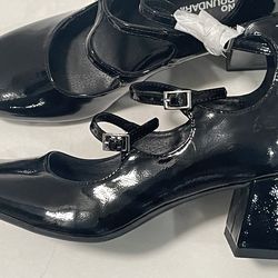 New  Women’s “Strappy Mary Jane’s Heels (Black) Suze: 6