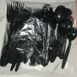 36 black durable strong plastic forks, 22 knifes,  21 spoons 