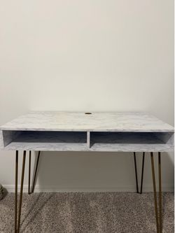 Marble and gold vanity desk