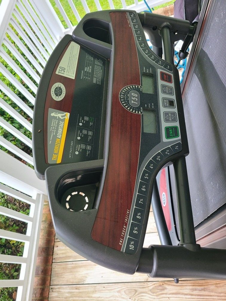 HORIZON FITNESS T50 Treadmill for Sale in Clayton NC OfferUp