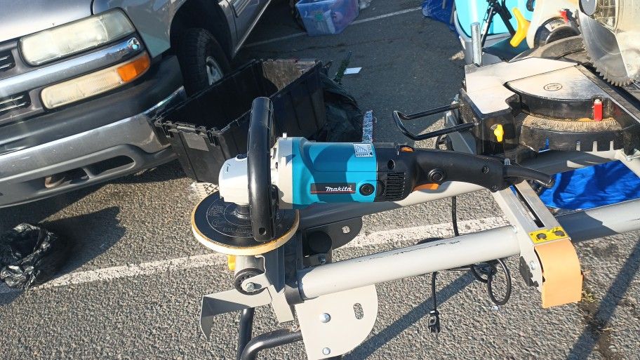 Pulidora Makita En Buenas Condiciones 