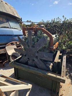 USED TWO STROKE DIESEL ENGINE  V892