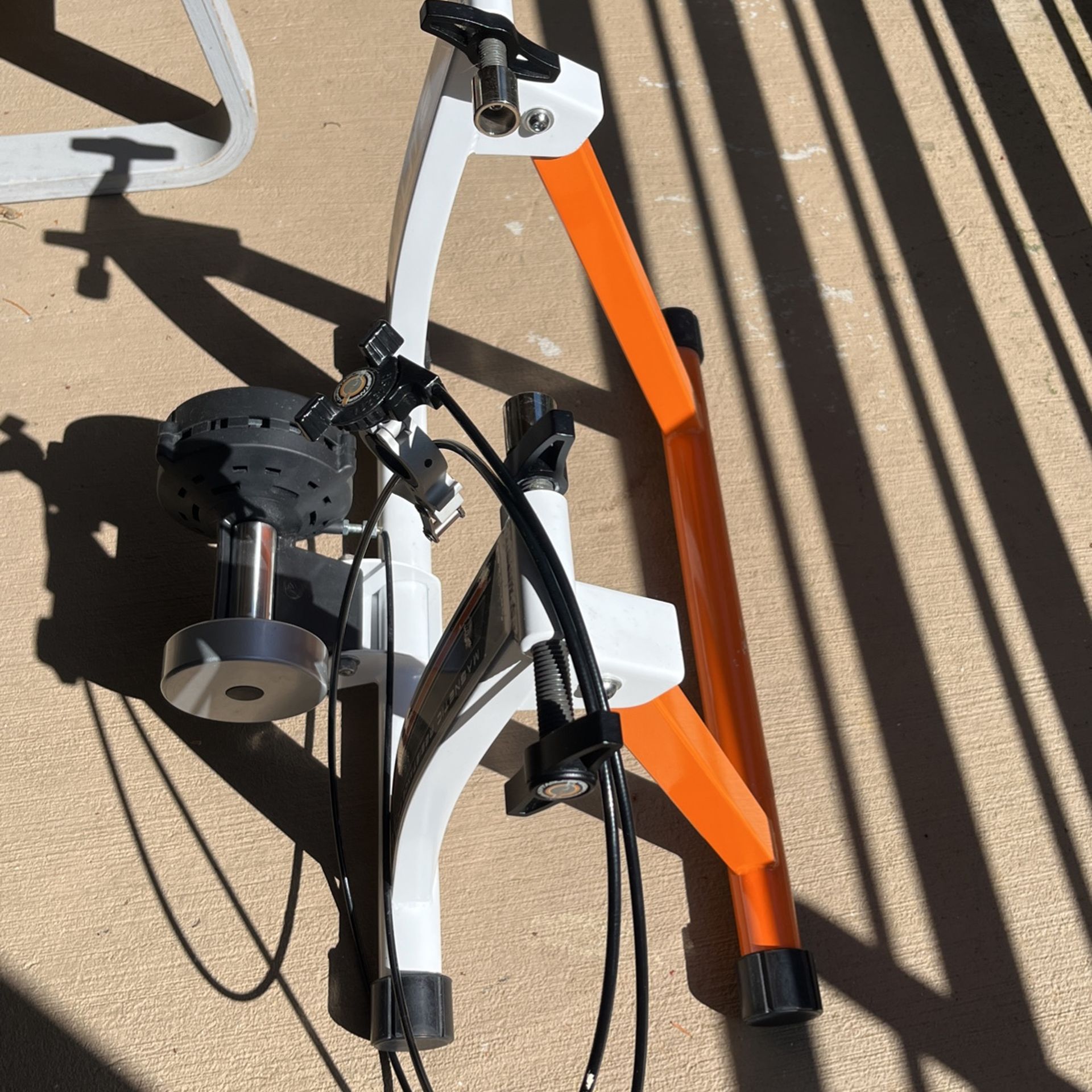 Sunlite F1 Trainer W/ Remote