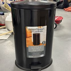 Better Homes & Gardens 10.5 Gallon Trash Can, Oval Kitchen Step Trash Can, Stainless Steel