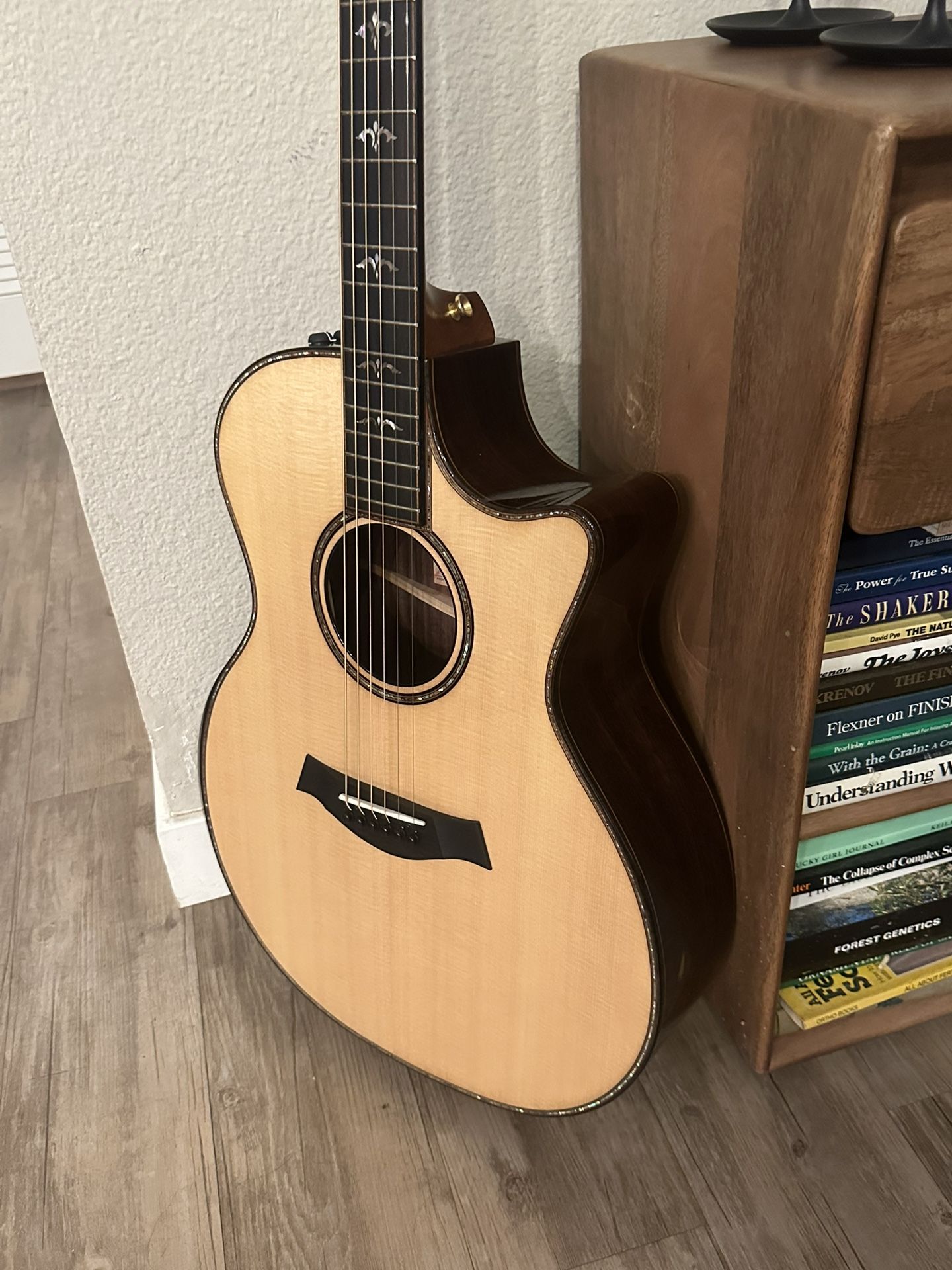Taylor 914ce, Mint Condition