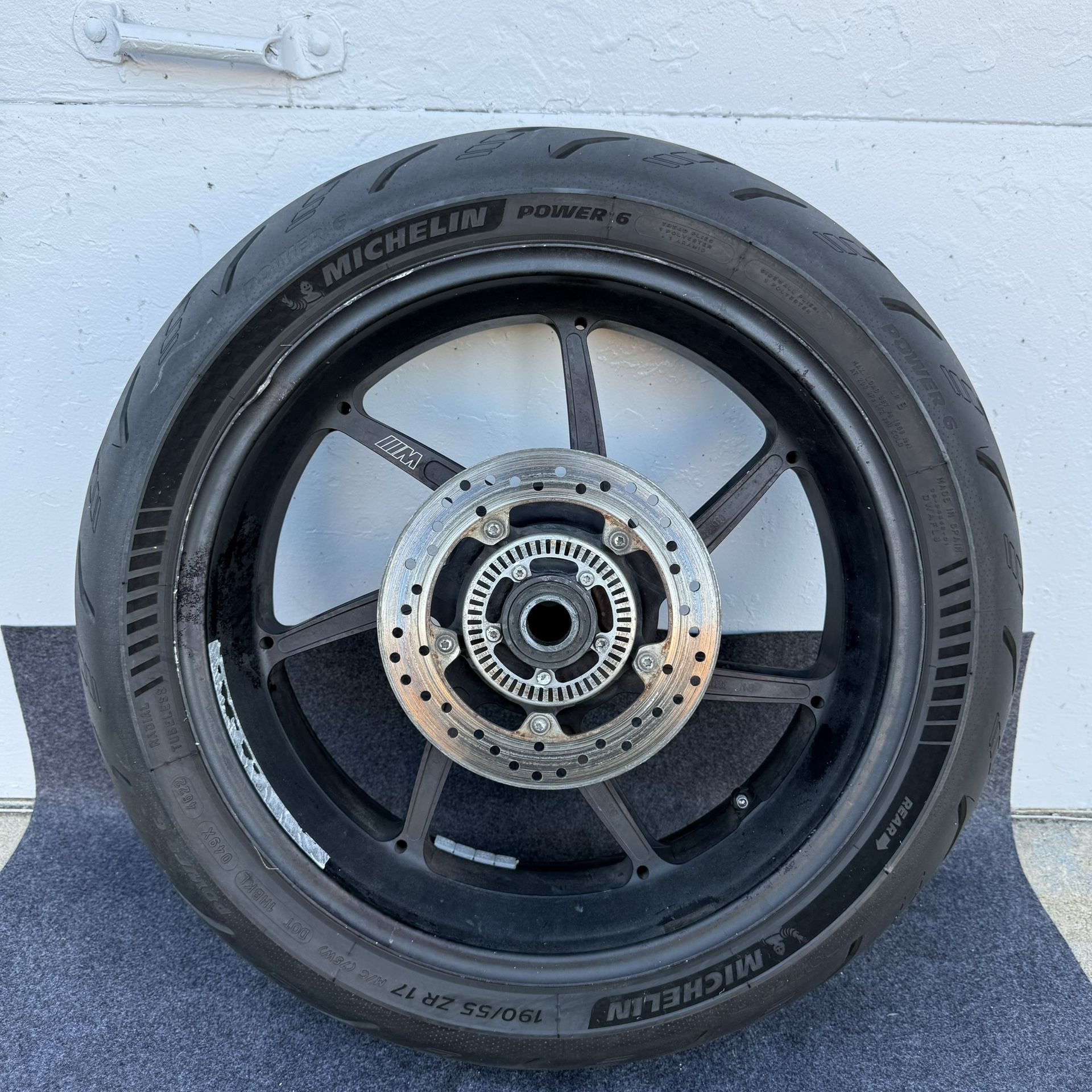 BMW S1000RR K67 REAR FORGED WHEEL WITH TIRE 2019-2024