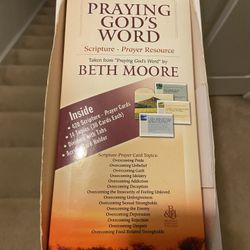 Praying Cards - 390