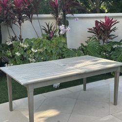 Restoration Hardware Extendable Outdoor Table