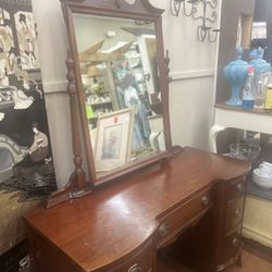 🌟 Stunning Solid Wood Vintage Vanity + Mirror – Must Go!