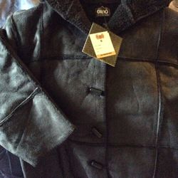 Black sherpa jacket