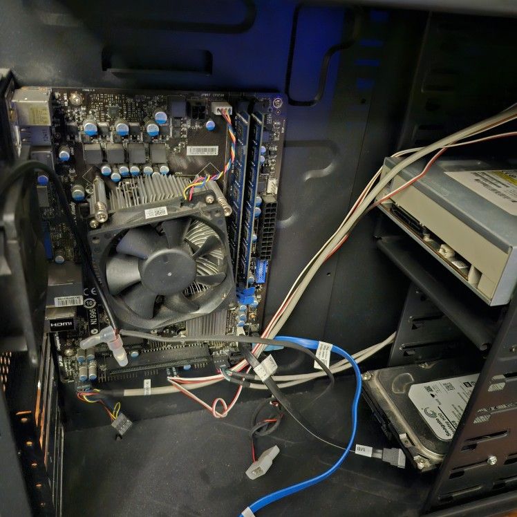 380 Watt Psu & CD Drive