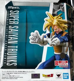 Super Saiyan  trunks S.H.Figuarts