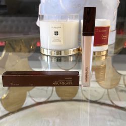 Hourglass Vanish™ Airbrush Concealer FIRM PRICE 💕