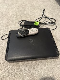 Direct TV Receiver And Remote 