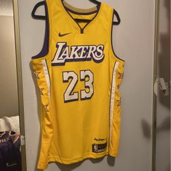 Lakers “Lore series” Jersey LeBron James