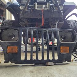 Jeep wrangler yj 87-95  GRILL